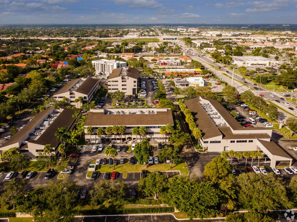 11400-11440-N-Kendall-Dr-Miami-FL-Aerial-44-LargeHighDefinition